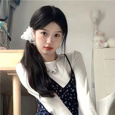 巨蛇闯女校